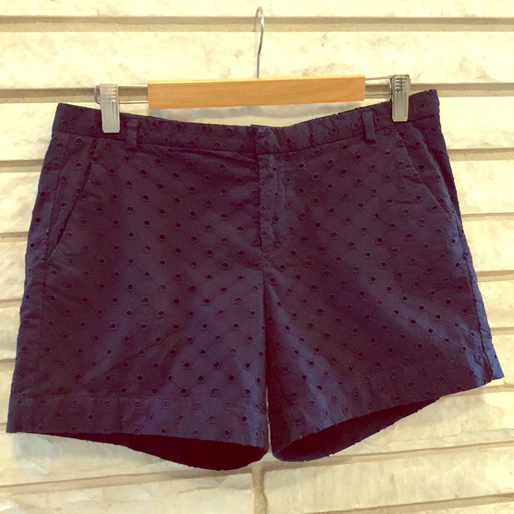 GAP SHORTS